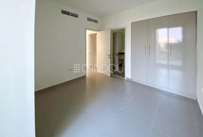 15713289 - صورة العقار 3