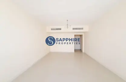 Apartment - 3 Bedrooms - 3 Bathrooms for rent in Al Khan Lagoon Tower - Al Khan Lagoon - Al Khan - Sharjah