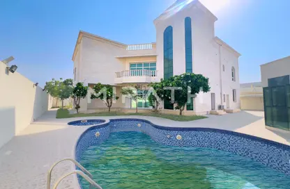 Villa - 5 Bedrooms - 7 Bathrooms for rent in Al Barsha 3 Villas - Al Barsha 3 - Al Barsha - Dubai