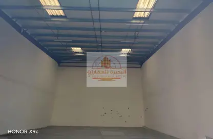 Warehouse - Studio - 1 Bathroom for rent in Al Sajaa S - Al Sajaa - Sharjah