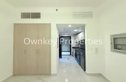 Apartment - Studio - 1 Bathroom for rent in White Rose - Jumeirah Village Circle - Dubai