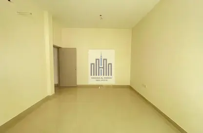 Apartment - 2 Bedrooms - 1 Bathroom for rent in Fire Station Road - Muwaileh - Sharjah