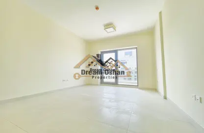 Apartment - 1 Bedroom - 2 Bathrooms for rent in Al Waleed Garden 1 - Al Waleed Garden - Al Jaddaf - Dubai