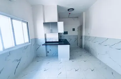 Apartment - Studio - 1 Bathroom for rent in Fire Station Road - Muwaileh - Sharjah