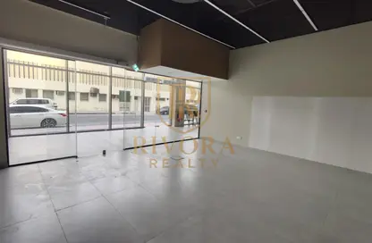 Shop - Studio for rent in Al Nasr Plaza - Oud Metha - Bur Dubai - Dubai