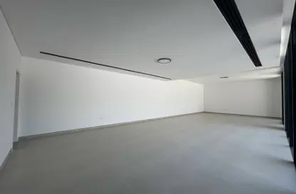 فيلا - 5 غرف نوم - 6 حمامات للبيع في روبينيا - مسار - تلال سيتي - الشارقة فيلا - 5 غرف نوم - 6 حمامات للبيع في روبينيا - مسار - تلال سيتي - الشارقة