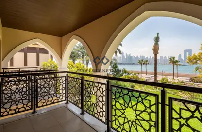 Balcony image for: Villa - 4 Bedrooms - 5 Bathrooms for sale in Jumeirah Zabeel Saray - The Crescent - Palm Jumeirah - Dubai, Image 1