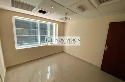 Office Space - Studio - 1 Bathroom for rent in Al Majaz 2 - Al Majaz - Sharjah