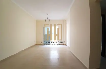 Apartment - 1 Bedroom - 2 Bathrooms for rent in Muwaileh 29 Building - Muwaileh - Sharjah