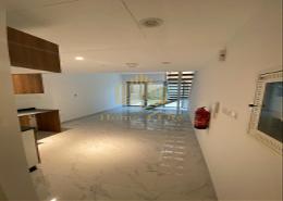 صورةغرفة فارغة لـ: دوبلكس - 2 غرف نوم - 2 حمامات للبيع في الواحة 1 - مساكن الواحه - مدينة مصدر - أبوظبي, صورة 1