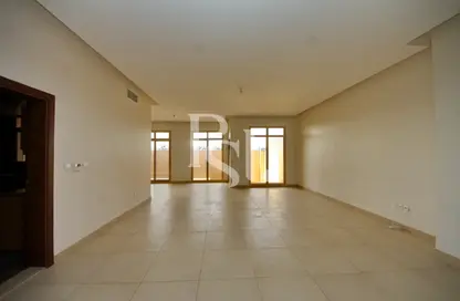 Townhouse - 4 Bedrooms - 6 Bathrooms for sale in Golf Gardens - Khalifa City - Abu Dhabi