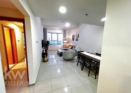صورةغرفة المعيشة / غرفة الطعام لـ: شقة - 1 غرفة نوم - 2 حمامات للكراء في برج أرمادا 3 - بحيرة إلوشيو - أبراج بحيرة الجميرا - دبي, صورة 1