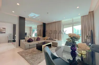 Luxury One Bedroom | High Floor | Canal View