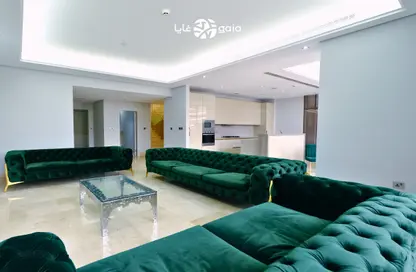 Townhouse - 4 Bedrooms - 6 Bathrooms for sale in The 8 - The Crescent - Palm Jumeirah - Dubai