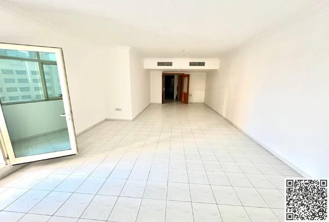 15792018 - Property Image 3