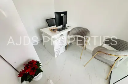 مكتب - استوديو - 1 حمام للايجار في ريم ريزدنسي - الكرامة - دبي