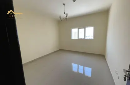 Apartment - 2 Bedrooms - 2 Bathrooms for rent in Zayd Bin Aslam Street - Abu shagara - Sharjah