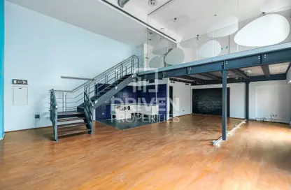 Office Space - Studio - 1 Bathroom for rent in The LOFT Office 3 - The LOFT Offices - Dubai Media City - Dubai