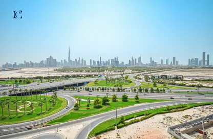 شقة - 1 حمام للايجار في فرهاد عزيزي ريزيدنس - الجداف - دبي