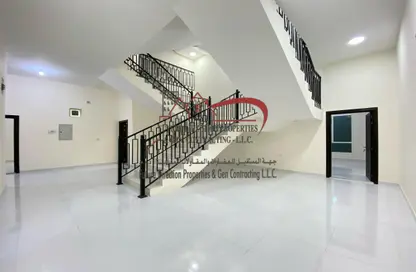 Apartment - Studio - 1 Bathroom for rent in Shakhbout City - Abu Dhabi