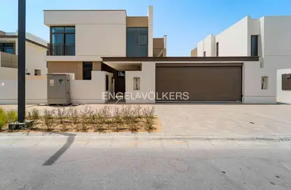 Villa - 4 Bedrooms - 7 Bathrooms for sale in Tilal Al Furjan - Al Furjan - Dubai