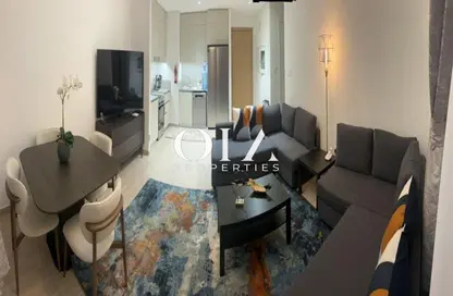 Living Room image for: Apartment - 2 Bedrooms - 2 Bathrooms for sale in Royal Breeze 1 - Royal Breeze - Al Hamra Village - Ras Al Khaimah, Image 1
