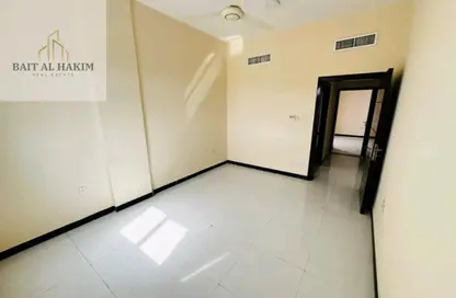 Apartment - 2 Bedrooms - 2 Bathrooms for rent in Al Jurf 3 - Al Jurf - Ajman Downtown - Ajman