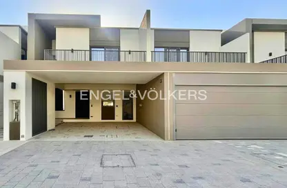Townhouse - 3 Bedrooms - 4 Bathrooms for rent in Aura - Tilal Al Ghaf - Dubai