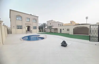 Villa - 5 Bedrooms - 7+ Bathrooms for rent in Mohamed Bin Zayed Centre - Mohamed Bin Zayed City - Abu Dhabi