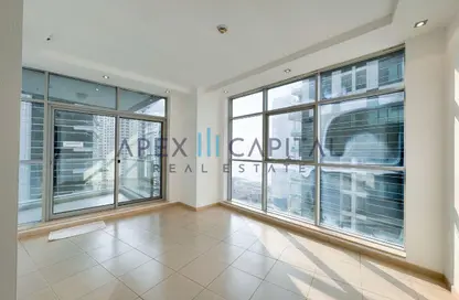 Apartment - 2 Bedrooms - 3 Bathrooms for rent in Skyview Tower - Dubai Marina - Dubai