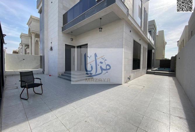 15891100 - Property Image 2