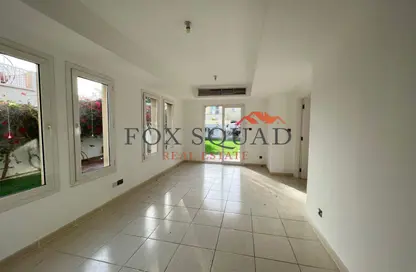 Villa - 2 Bedrooms - 3 Bathrooms for rent in Springs 11 - The Springs - Dubai