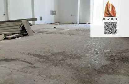 مستودع - استوديو للايجار في المنطقة الصناعية 1 - منطقة الإمارات الصناعية الحديثة - أم القيوين مستودع - استوديو للايجار في المنطقة الصناعية 1 - منطقة الإمارات الصناعية الحديثة - أم القيوين