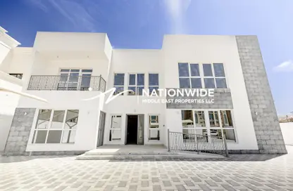 Villa - 6 Bedrooms - 7+ Bathrooms for sale in Al Merief - Khalifa City - Abu Dhabi