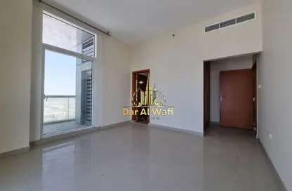 Apartment - 3 Bedrooms - 4 Bathrooms for rent in Golden Sands Tower - Al Nahda - Sharjah