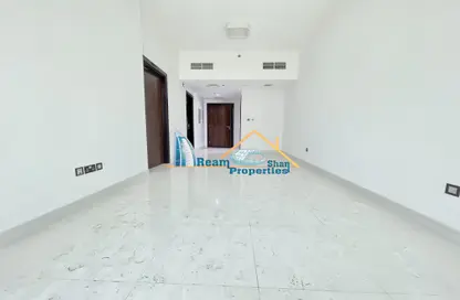 Empty Room image for: Apartment - 1 Bedroom - 2 Bathrooms for rent in Arabian Gate - Dubai Silicon Oasis - Dubai, Image 1