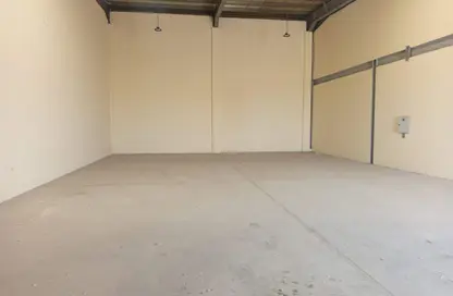 Warehouse - Studio - 1 Bathroom for rent in Industrial Area 13 - Sharjah Industrial Area - Sharjah