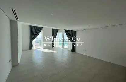 Empty Room image for: Apartment - 2 Bedrooms - 3 Bathrooms for rent in La Vie - Jumeirah Beach Residence - Dubai, Image 1