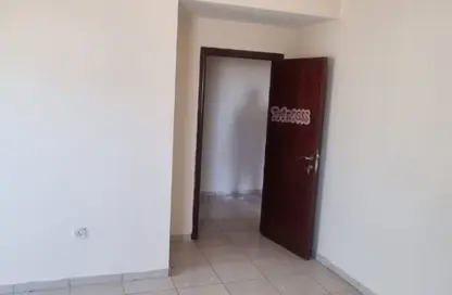 شقة - 2 غرف نوم - 2 حمامات للايجار في المريجة - الغرب - الشارقة