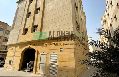 عمارة بالكامل للبيع في مجمع مويلح - تجارية مويلح - الشارقة