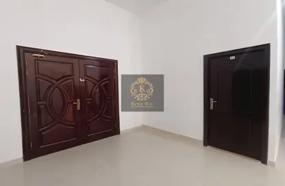Apartment - Studio - 1 Bathroom for rent in Mohamed Bin Zayed City - Abu Dhabi