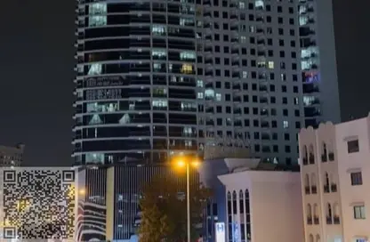 Apartment - 3 Bedrooms - 4 Bathrooms for rent in Corniche Tower - Ajman Corniche Road - Ajman