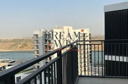 Apartment - 1 Bedroom - 1 Bathroom for sale in Waters Edge - Yas Island - Abu Dhabi