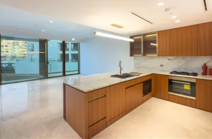 Apartment - 2 Bedrooms - 3 Bathrooms for sale in Ellington Beach House - Palm Jumeirah - Dubai
