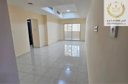 شقة - 2 غرف نوم - 2 حمامات للايجار في برج الليلي - مدينة الإمارات - عجمان