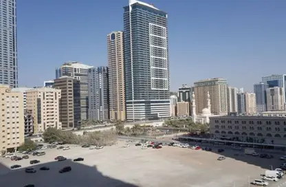 شقة - 2 غرف نوم - 2 حمامات للايجار في برج ريفيرا - كورنيش الخان - الخان - الشارقة