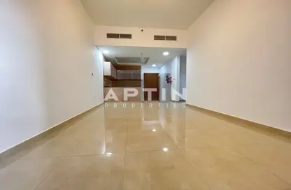 شقة - غرفة نوم - 2 حمامات للايجار في سندس روزا - مجمع دبي ريزيدنس - دبي