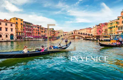 Villa - 6 Bedrooms - 7 Bathrooms for sale in Venice - Damac Lagoons - Dubai