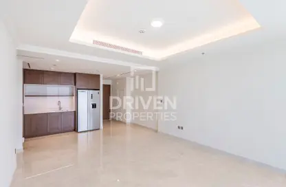 Apartment - 2 Bedrooms - 2 Bathrooms for rent in Palace Beach Residence - EMAAR Beachfront - Dubai Harbour - Dubai