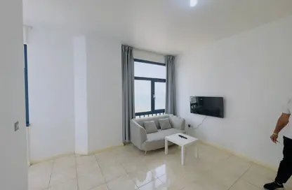 Apartment - Studio - 1 Bathroom for rent in Corniche Road - Abu Dhabi